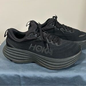 HOKA One One Bondi 8 size 8.5